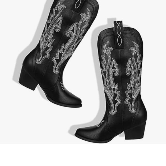 Women's Embroidered Cowboy Boots